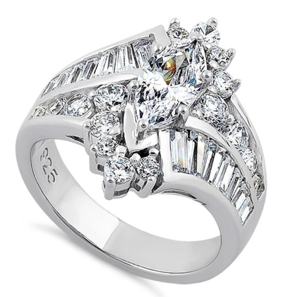 925 Sterling Silver Marquise Cut Clear CZ Engagement Ring